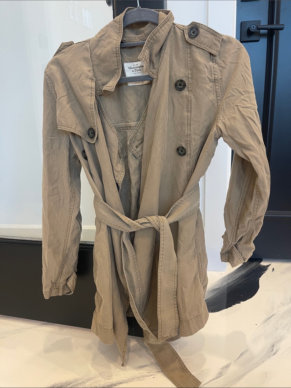 Abercrombie & Fitch Women's Khaki Belted Trench Jacket